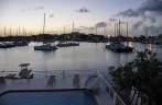 Piscina da nossa Guest House, ao lado da marina, em Marigot - St Martin, no Caribe